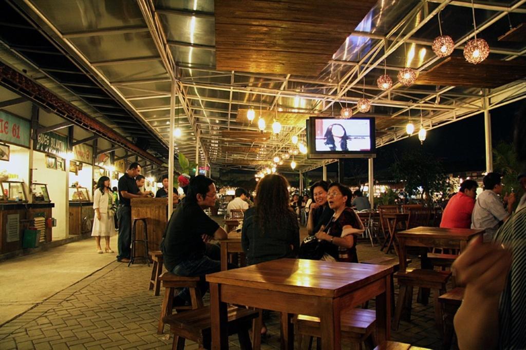 Hyper Inn Bandung Exteriör bild